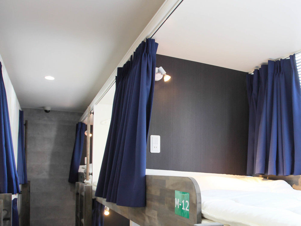 Gate 80 Hostel Osaka Exterior photo